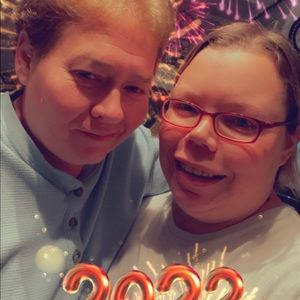 Meet your Posher, Brittney